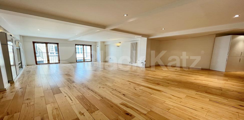 			LET , 2 Bedroom, 2 bath, 1 reception Apartment			 Kamen House - Magdalen Street, London Bridge